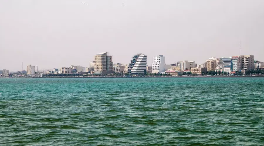 ميناء بندر عباس أهم موانئ إيران