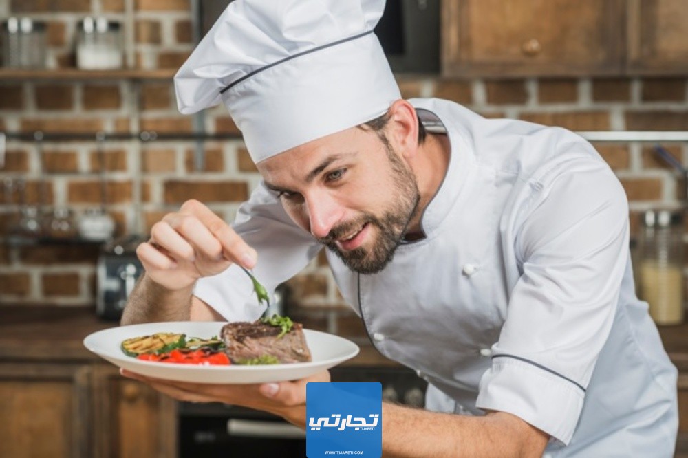 كم راتب الطباخ في الأردن؟